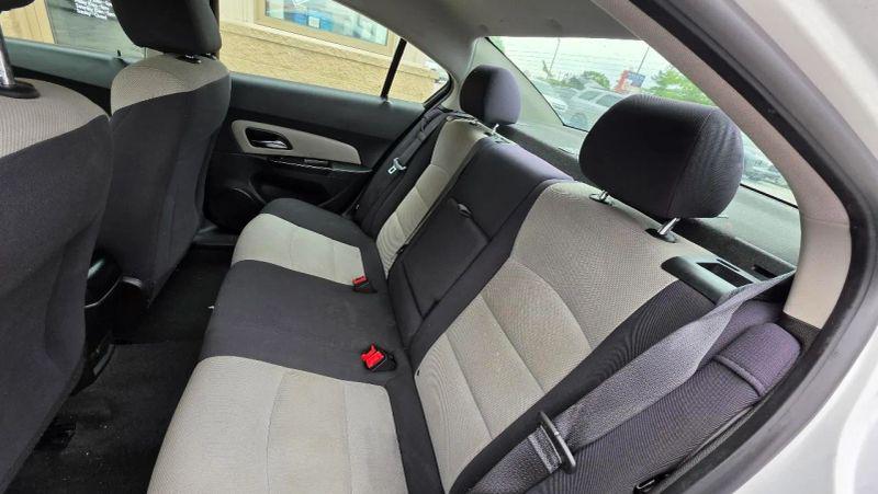 2013 Chevrolet Cruze LS Auto