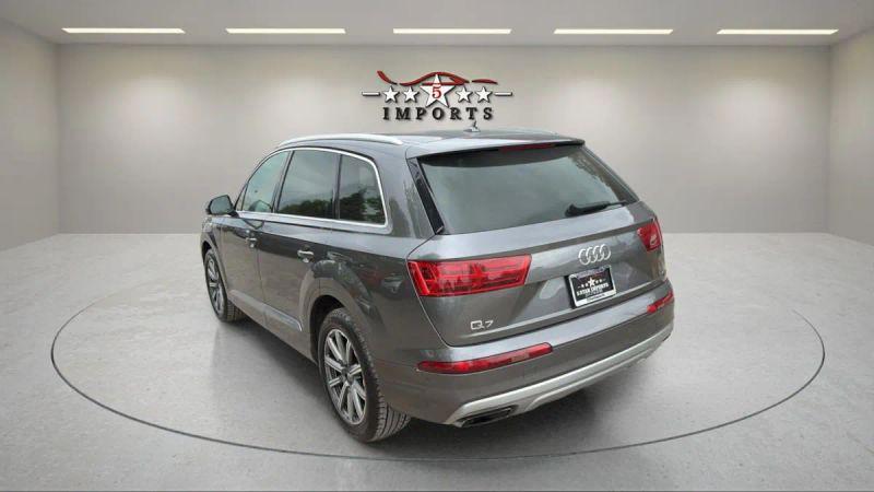 2019 Audi Q7 55 Premium