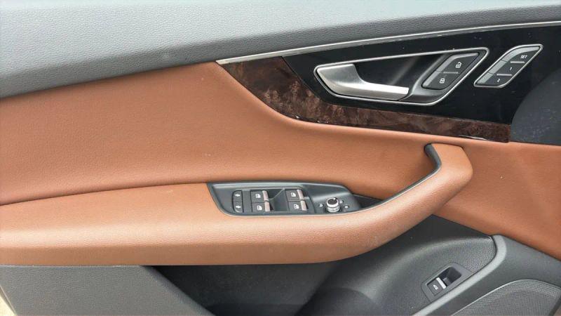 2019 Audi Q7 55 Premium