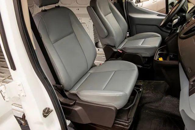 2016 Ford Transit w/60/40 Side Door w/LWB