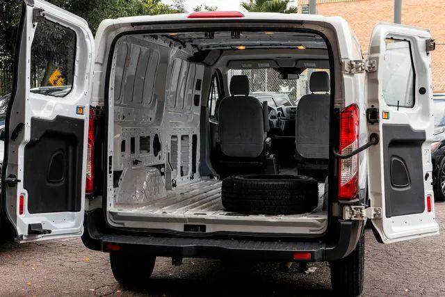 2016 Ford Transit w/60/40 Side Door w/LWB