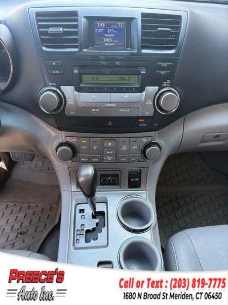 2010 Toyota Highlander SE V6