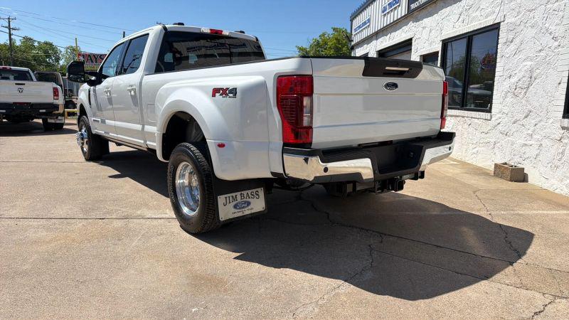2021 Ford F-350 LARIAT