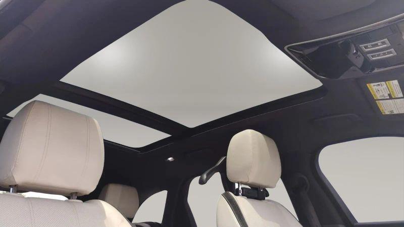 2019 Land Rover Range Rover Velar P250 R-Dynamic SE