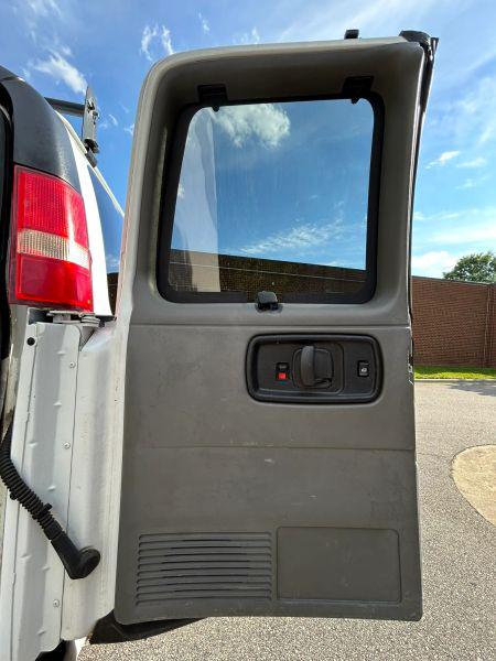 2016 Chevrolet Express LT