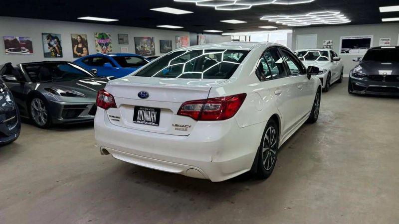 2017 Subaru Legacy 2.5i