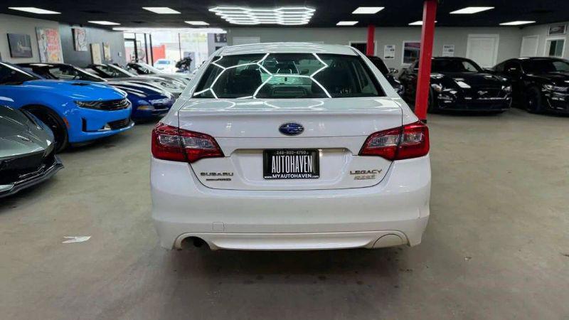 2017 Subaru Legacy 2.5i