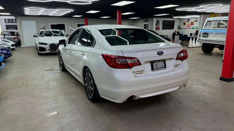 2017 Subaru Legacy 2.5i