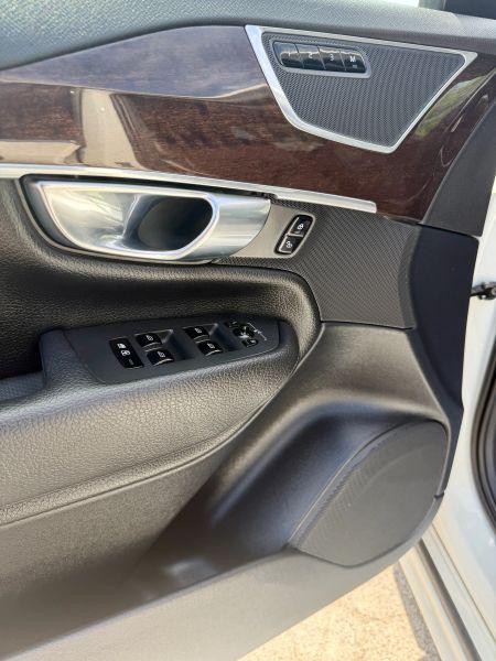 2018 Volvo XC90 T6 Momentum