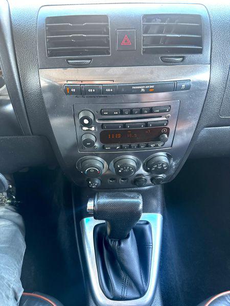 2006 HUMMER H3 Base