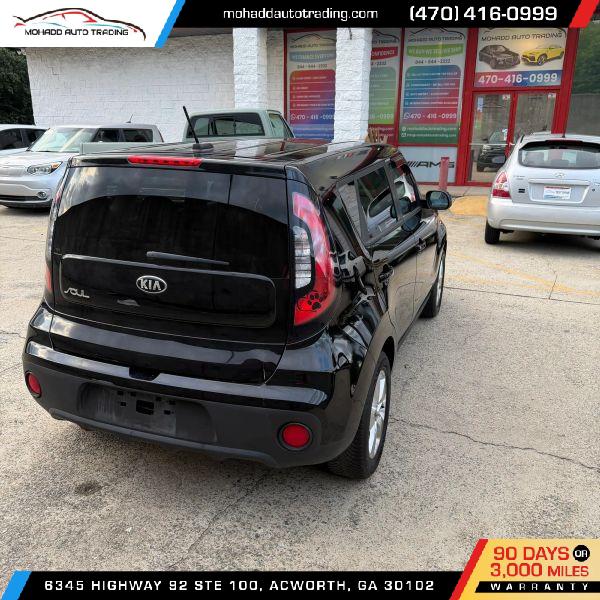 2017 Kia Soul Base