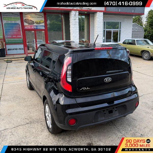 2017 Kia Soul Base