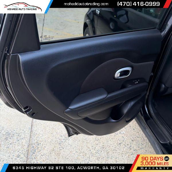 2017 Kia Soul Base