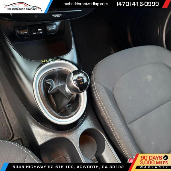 2017 Kia Soul Base