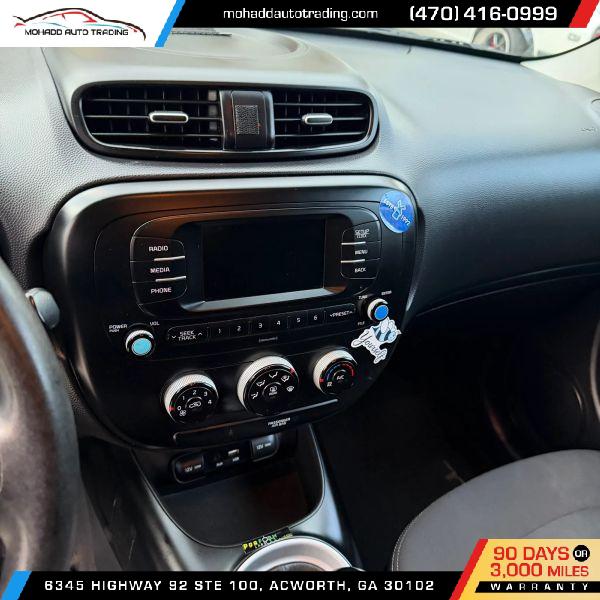 2017 Kia Soul Base