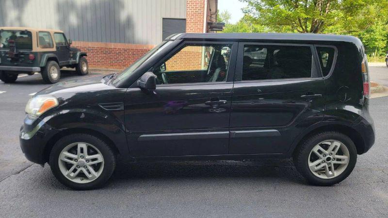 2011 Kia Soul +