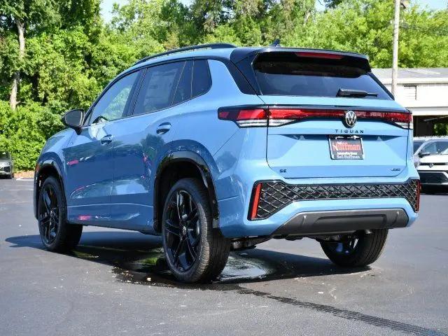 2026 Volkswagen Tiguan SE R-Line Black
