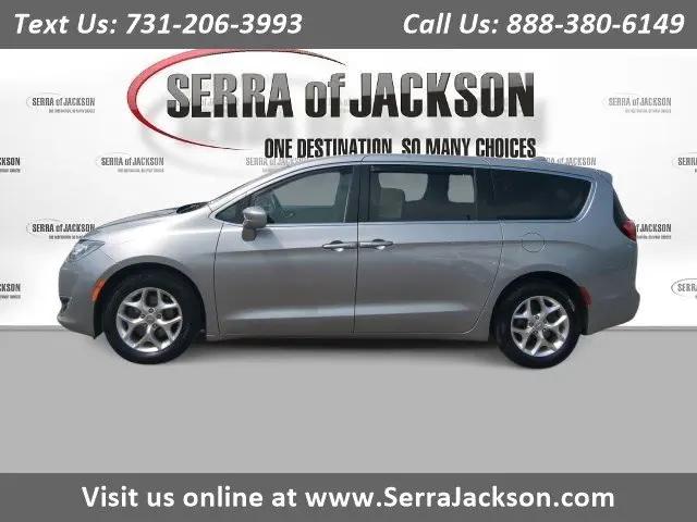 2020 Chrysler Pacifica Touring for sale in Jackson, TN