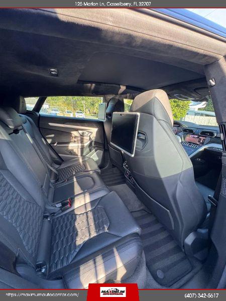 2019 Lamborghini Urus Base