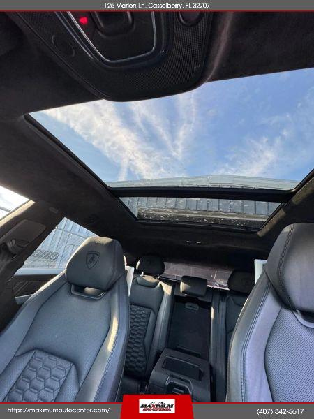 2019 Lamborghini Urus Base
