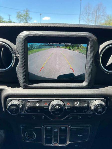 2018 Jeep Wrangler Unlimited Sahara 4x4