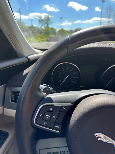 2016 Jaguar XF 35t Premium