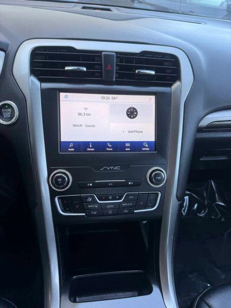 2020 Ford Fusion SEL