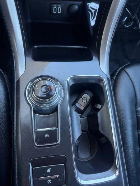 2020 Ford Fusion SEL