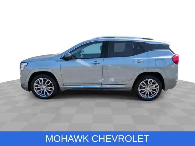 2023 GMC Terrain AWD Denali