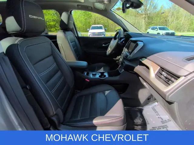 2023 GMC Terrain AWD Denali
