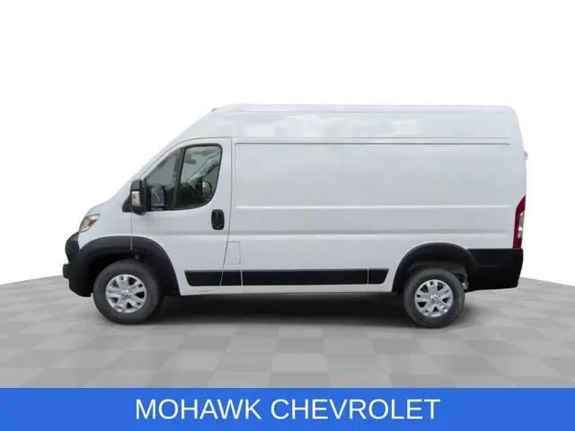 2024 Ram ProMaster Cargo Van SLT High Roof 136" WB