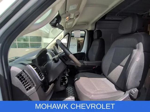 2024 Ram ProMaster Cargo Van SLT High Roof 136" WB