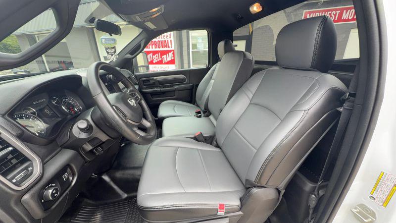 2024 Ram 2500 Tradesman Regular Cab 4x2 8' Box