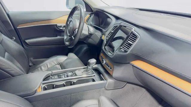 2016 Volvo XC90 T5 Inscription