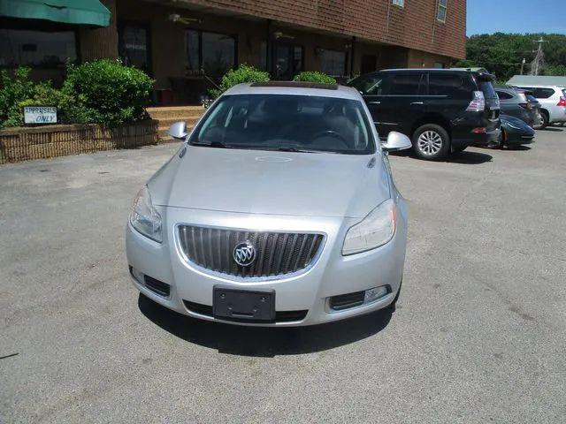 2012 Buick Regal Premium 1