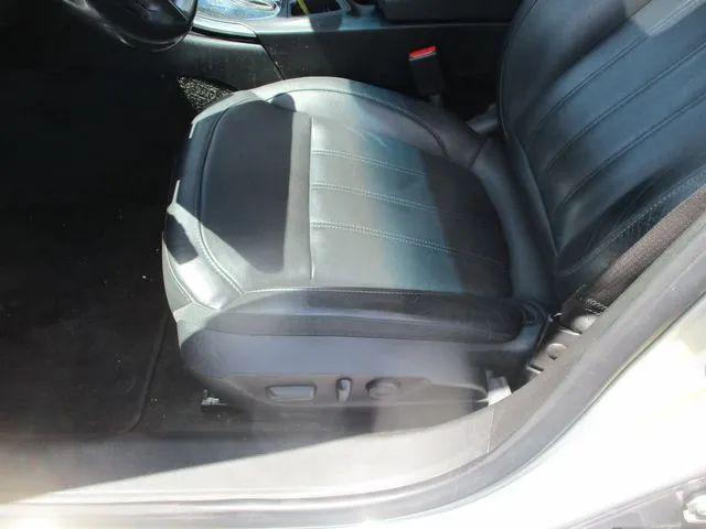 2012 Buick Regal Premium 1