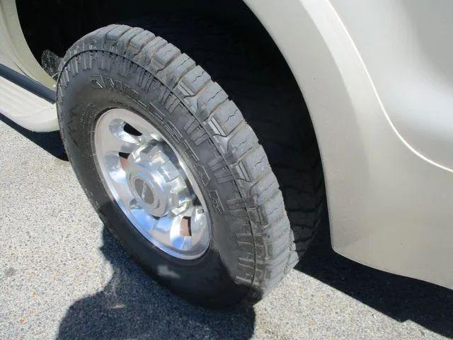2004 Ford Excursion Limited