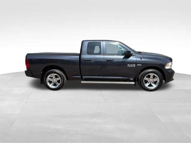 2017 Ram 1500 Express Quad Cab 4x4 6'4" Box