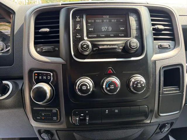 2017 Ram 1500 Express Quad Cab 4x4 6'4" Box