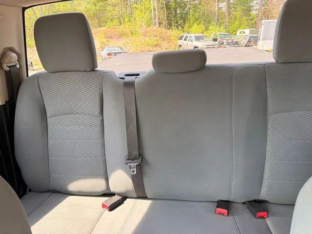 2017 Ram 1500 Express Quad Cab 4x4 6'4" Box