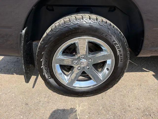 2017 Ram 1500 Express Quad Cab 4x4 6'4" Box