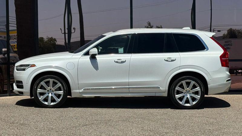 2017 Volvo XC90 Hybrid T8 Inscription