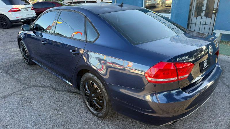 2014 Volkswagen Passat 1.8T S