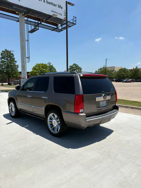2014 Cadillac Escalade Platinum