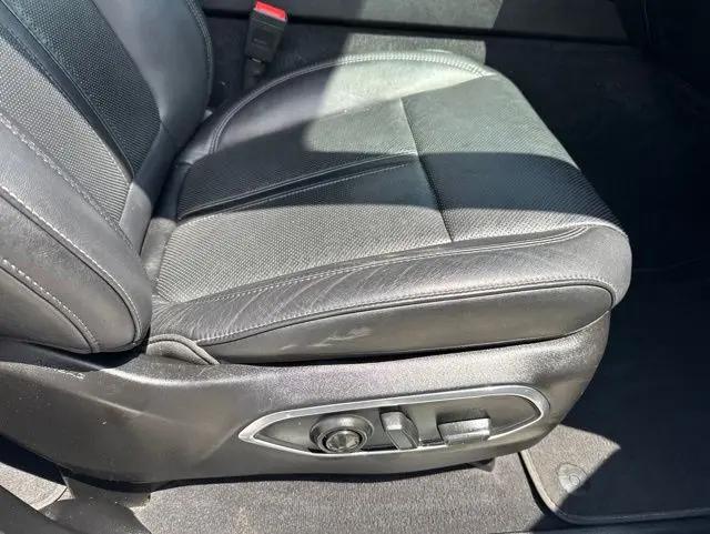 2023 Jeep Wagoneer Series II 4x2
