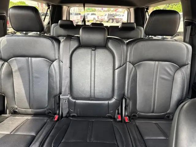 2023 Jeep Wagoneer Series II 4x2