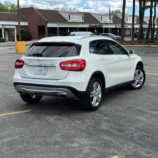 2015 Mercedes-Benz GLA-CLASS GLA 250 4MATIC