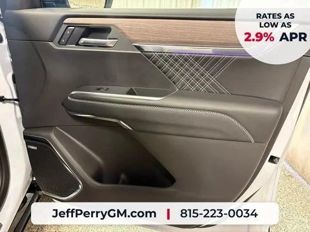 2026 GMC Acadia Denali AWD