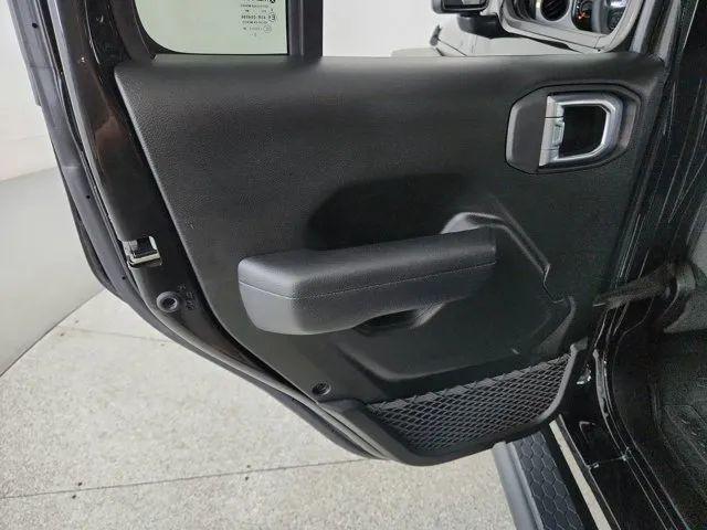 2024 Jeep Wrangler 4-Door Sport S 4x4