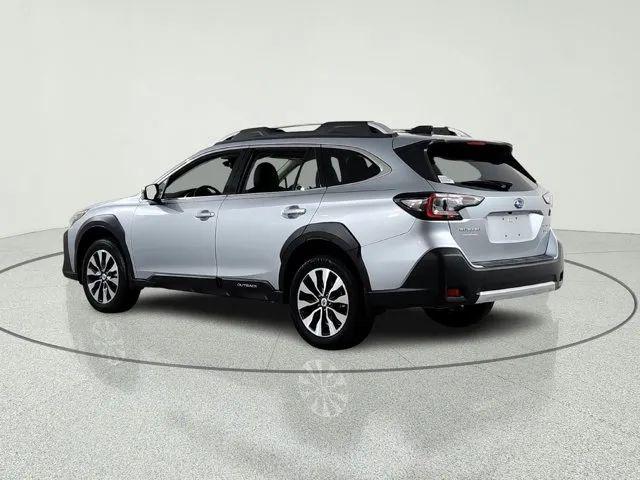 2025 Subaru Outback Touring